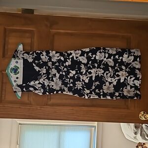 White House/Black Market sleeveless black flowered dress with lining